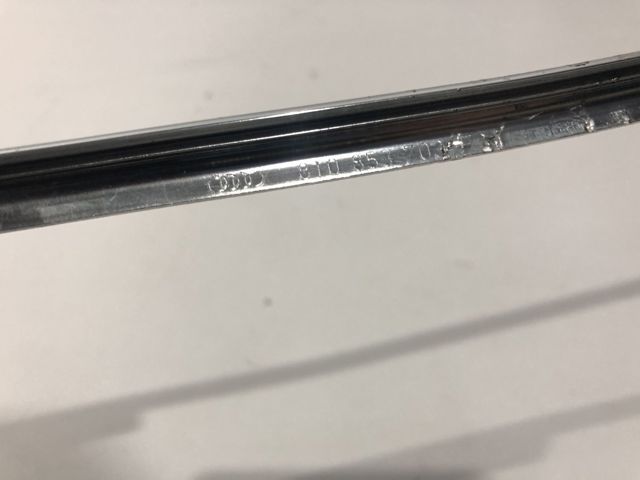 VAG 8T0853703F2ZZ Молдинг крыши левый в наличии Львов
