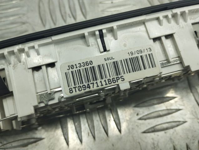 VAG 8T0947111B6PS Плафон освещения салона (кабины) задний в наличии Львов