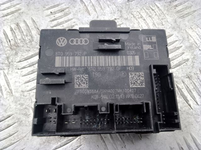 8T0959792P VAG Блок комфорта передней двери купить в Николаев