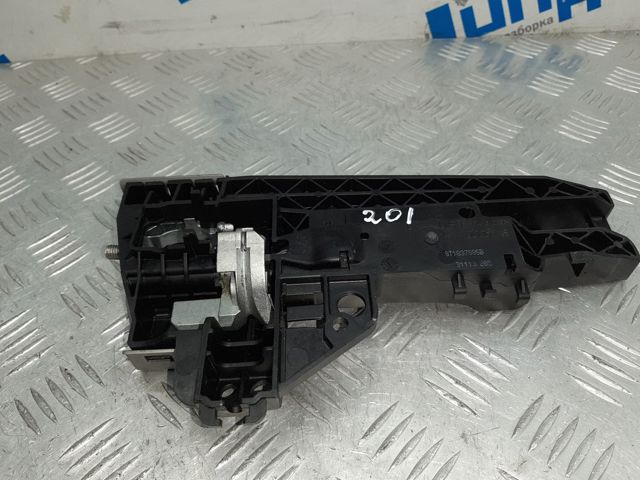 VAG 8T1837885B Держатель наружной ручки двери передней левой в наличии Киев