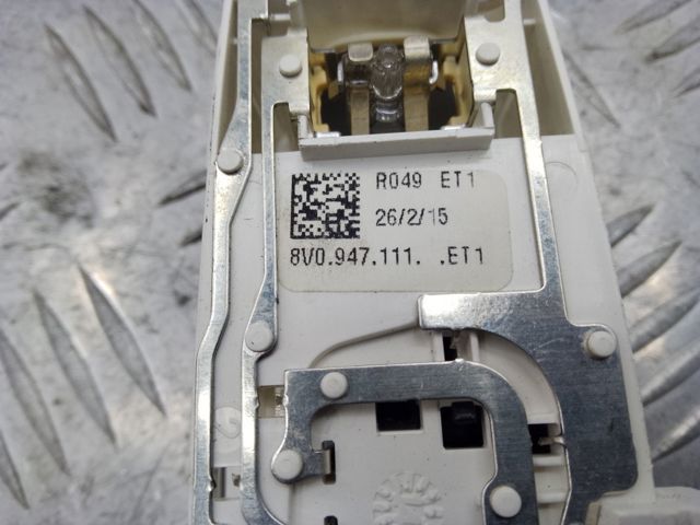 8V0947111ET1 купить Черкассы