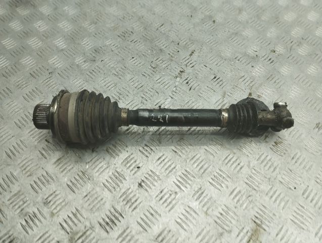Полуось (привод) передняя 8W0407271D VAG
