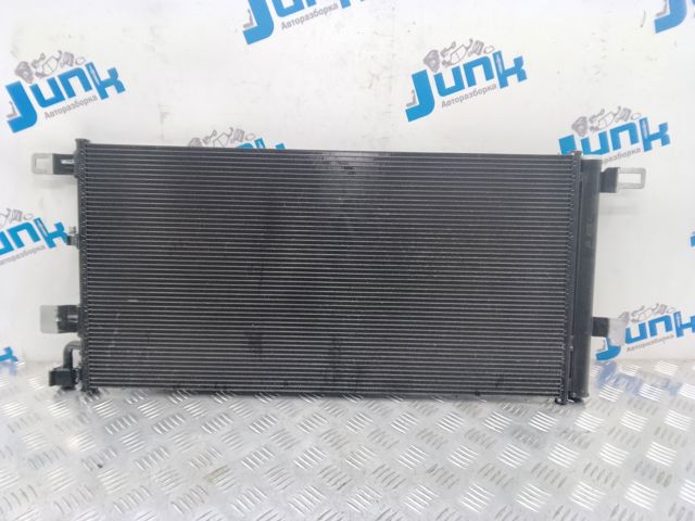 8W0816421M VAG Радиатор кондиционера купить в Украина