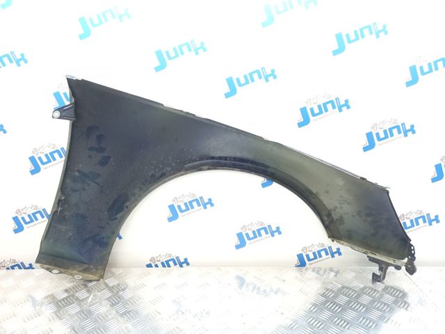 8W0821105A Крыло переднее левое купить Украина