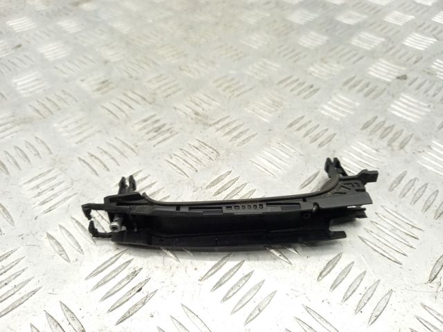 Ручка левой задней двери наружная 8W0837205 VAG