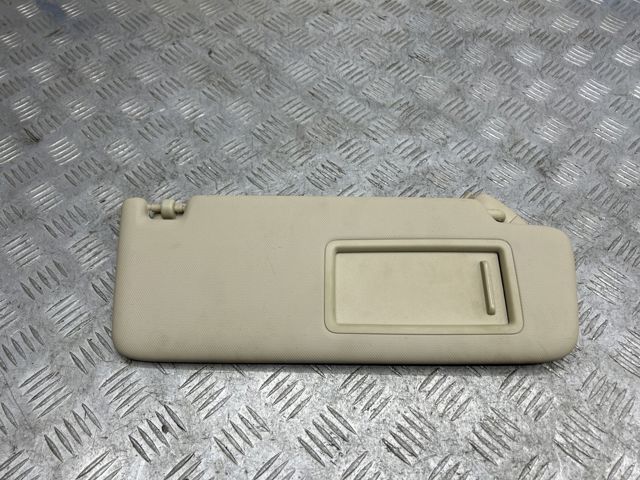Козырьки 8W0857552AMRS8 VAG