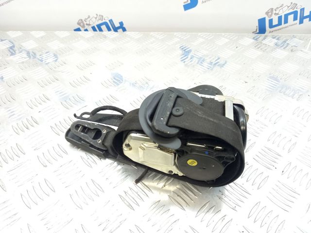 Ремень безопасности передний правый 8W0857706CV04 VAG