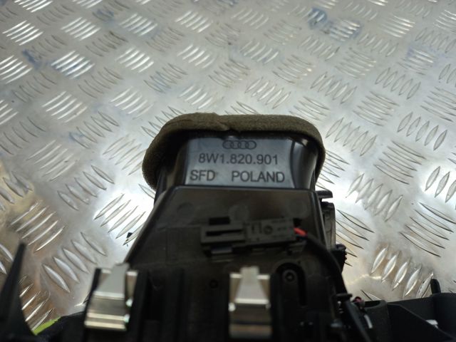 VAG 8W1820901CEAX в наличии Ужгород