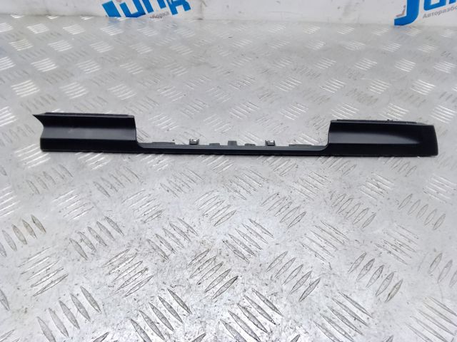 8W1857304A VAG купить в Чернигов
