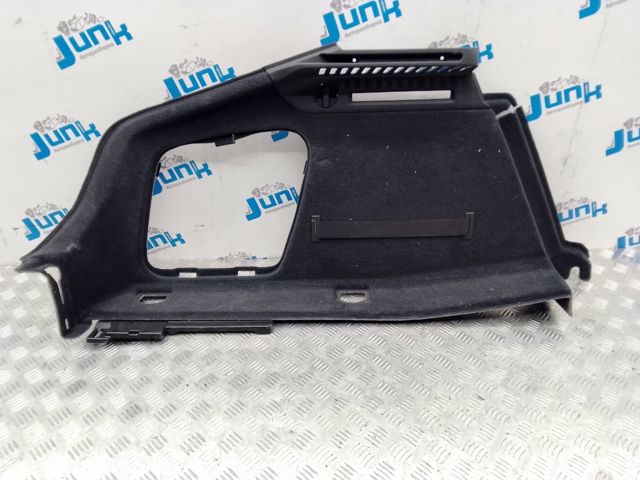 8W8863879FKTH Облицовка багажного отсека левая купить Каменское