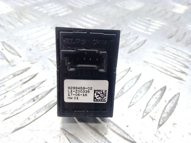 Кнопка салона привода замка 3/5 двери (ляды)/крышки багажника 9299459 BMW