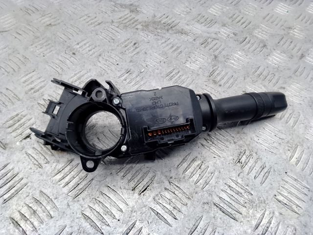 Подрулевой переключатель левый 934104R110 HYUNDAI