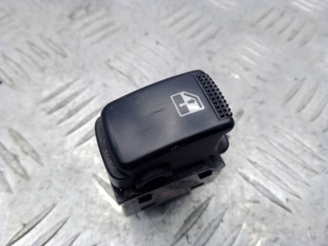 935803E300EN HYUNDAI купить в Черновцы