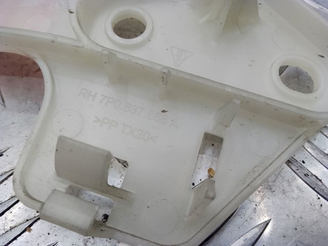 VAG 95853186800 в наличии Винница