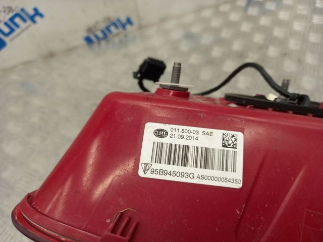 Стоп задний 95B945093A PORSCHE