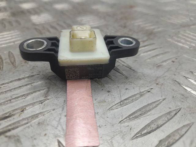 Датчик подушки безопасности 988363TA0A NISSAN