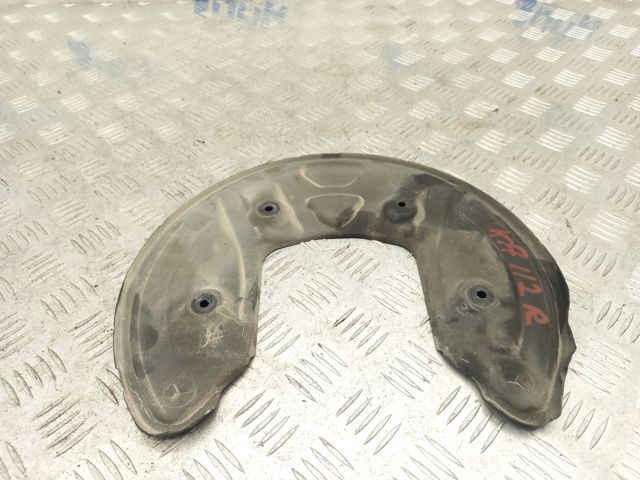 Кожух тормозного диска заднего A0004230100 MERCEDES