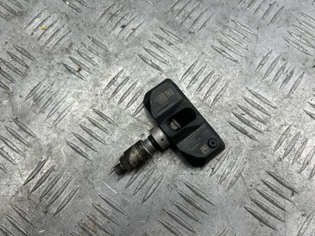 Манометр воздушный A0045429818 MERCEDES