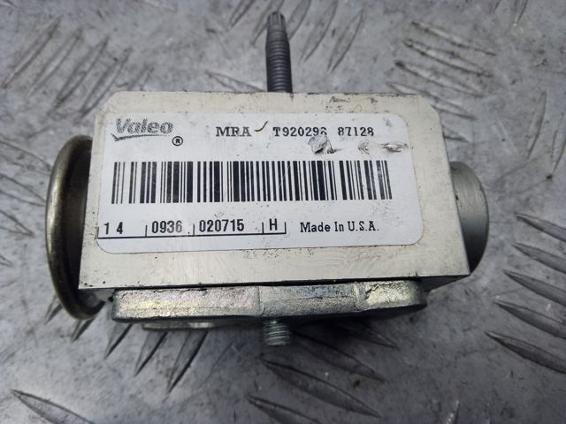 Клапан TRV, кондиционера A0998300100 MERCEDES