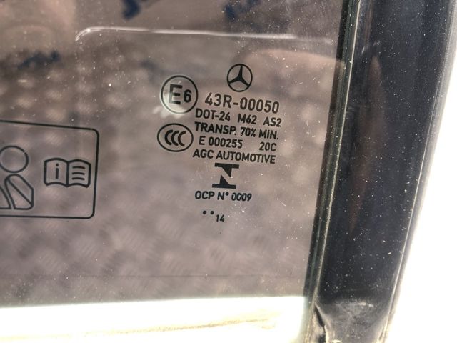 A1177300218 MERCEDES Стекло-форточка двери задней правой купить в Украина