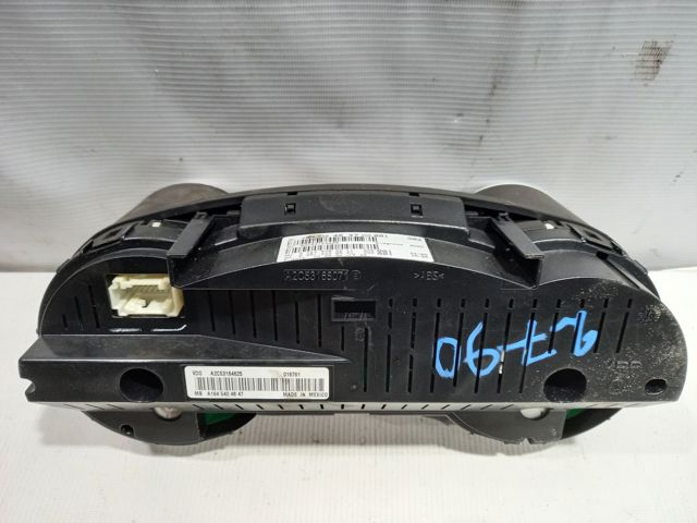 MERCEDES A1645404847 Панель приборов в наличии Черновцы