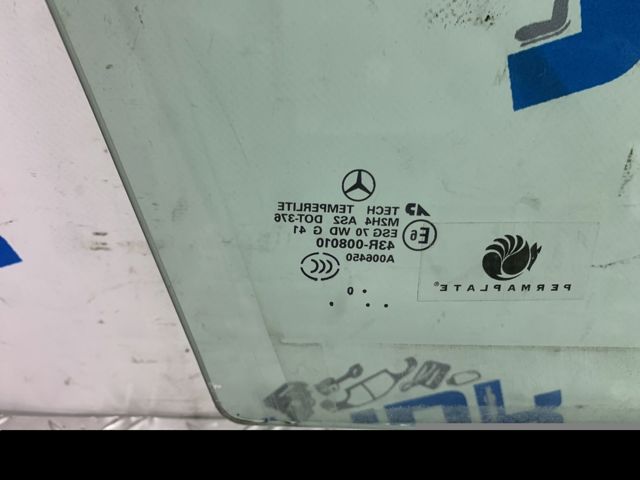 Стекло передней двери, левой A1647250910 MERCEDES