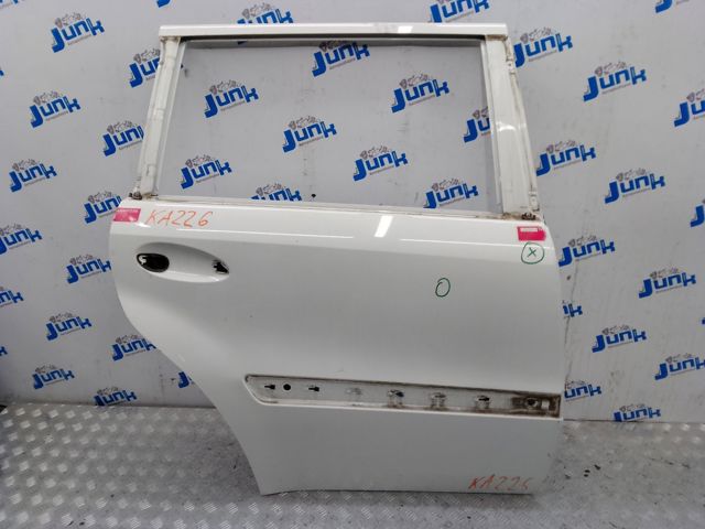 Дверь задняя в сборе A1647301005 MERCEDES
