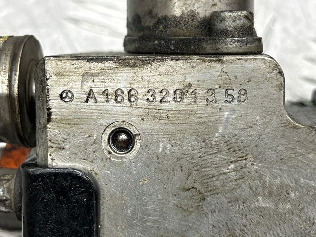 MERCEDES A1663201358 в наличии Украина