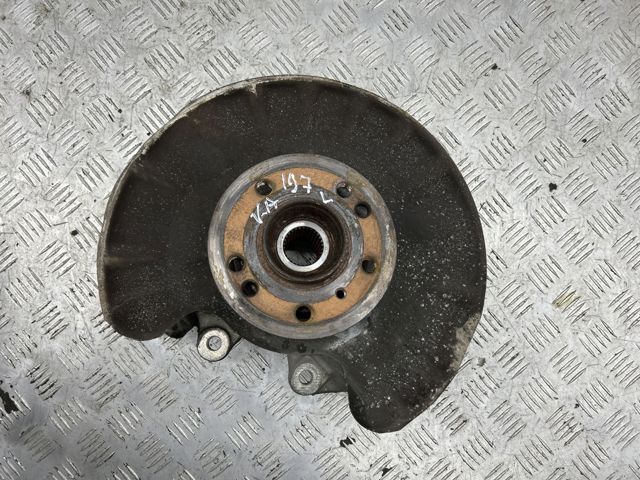 Цапфа - поворотный кулак задний, левый A1663500408 MERCEDES