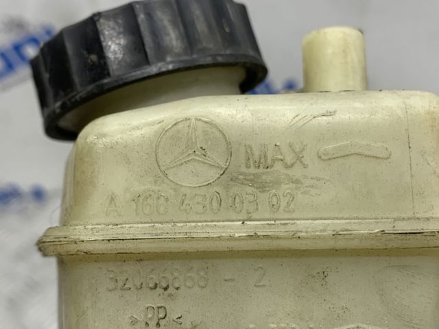 Бачок тормозной жидкости A1684300302 MERCEDES