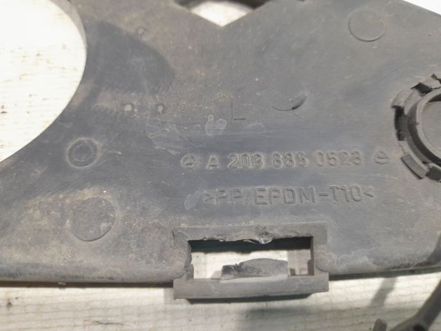 A2038850523 MERCEDES Решетка бампера переднего левая купить в Житомир