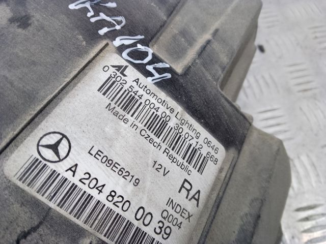 MERCEDES A2048200039 Фара правая в наличии Ирпень