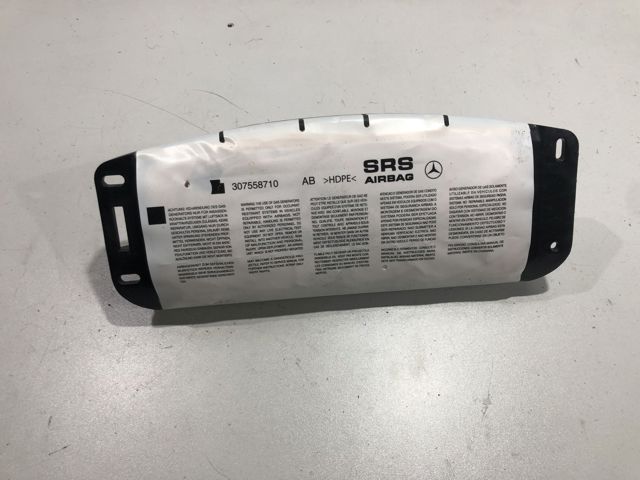 Подушка безопасности, пассажирская A2048601200 MERCEDES