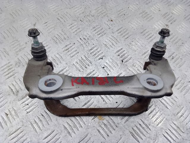 Скоба суппорта переднего A2054210594 MERCEDES