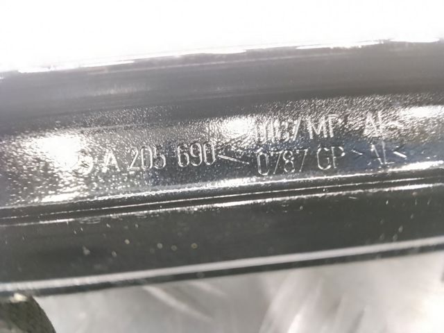 A2056900787 MERCEDES Накладка двери передней левой вертикальная купить в Львов
