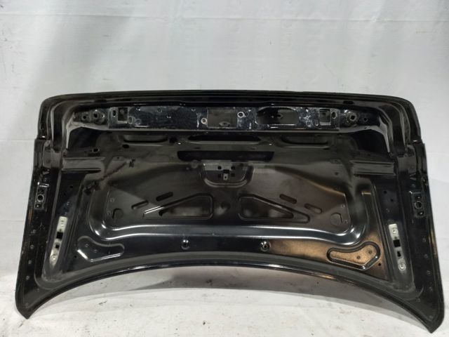 Крышка багажника A2117500075 MERCEDES