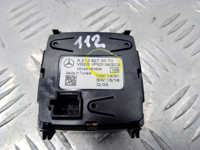Часы в салон, на панели A2138270070 MERCEDES