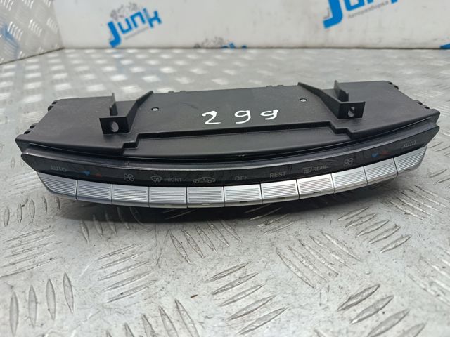 Блок кнопок центральной консоли A2219055200 MERCEDES