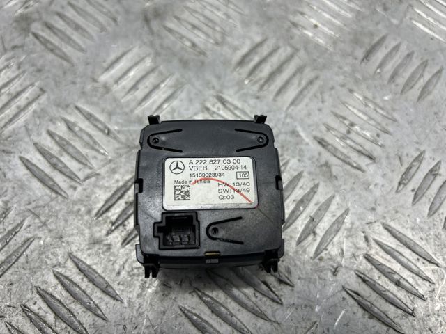 A2228270300 MERCEDES Часы салонные купить в Чернигов