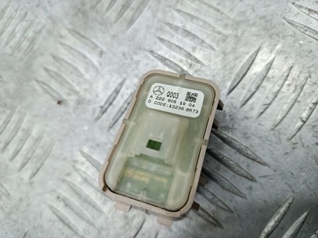 A22290519048R73 MERCEDES Кнопочный блок управления стеклоподъемником передний правый купить в Хмельницкий
