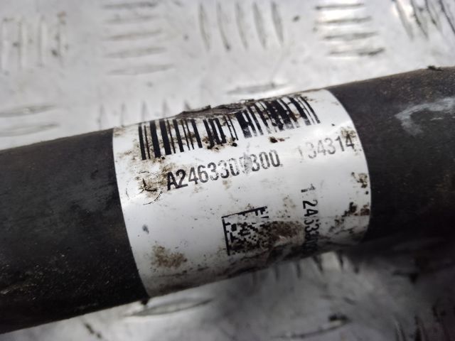 Полуось передняя, правая A2463301901 MERCEDES