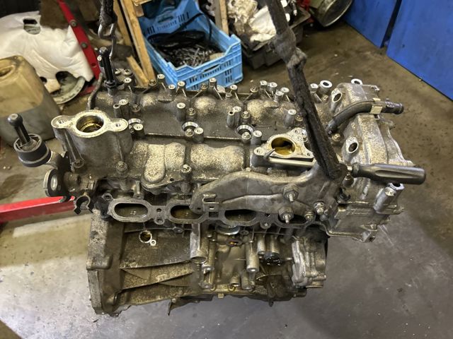 ДВС в сборе A2700108902 MERCEDES