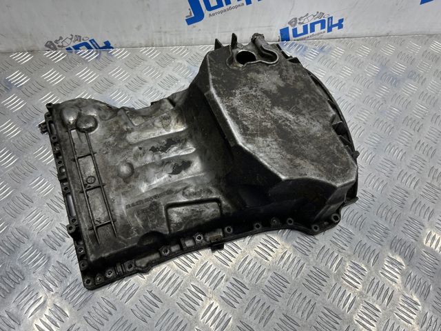 Поддон двигателя A2710141002 MERCEDES