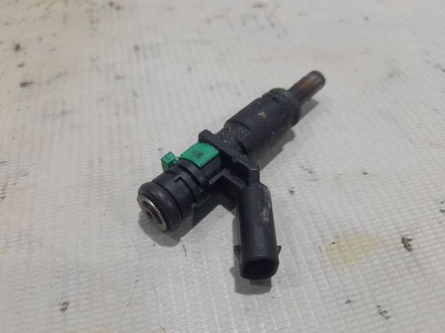 Форсунка впрыска топлива A2720780023 MERCEDES