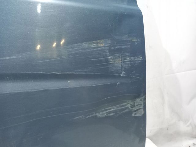 Пассажирская передняя дверь A6397201105 MERCEDES