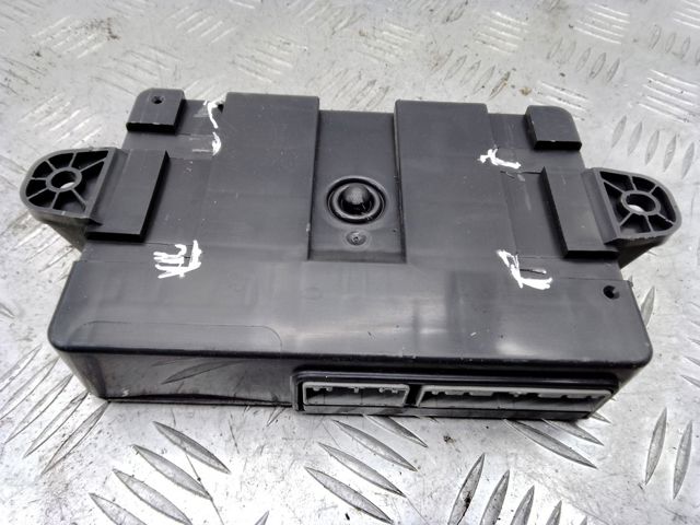 AH4219H440AF LAND ROVER купить в Ирпень