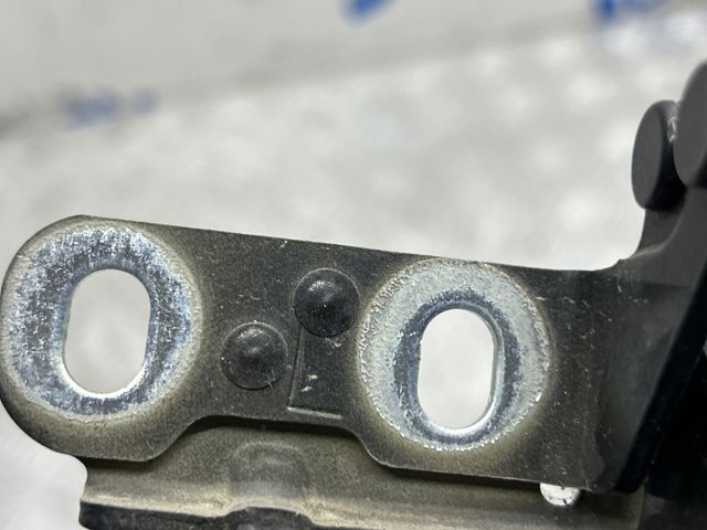 LAND ROVER BMB760110 Петля двери задней (багажной 3/5-й) в наличии Кривой Рог