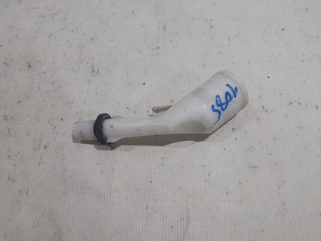 CP9Z17A605A FORD Горловина бачка омывателя купить в Винница