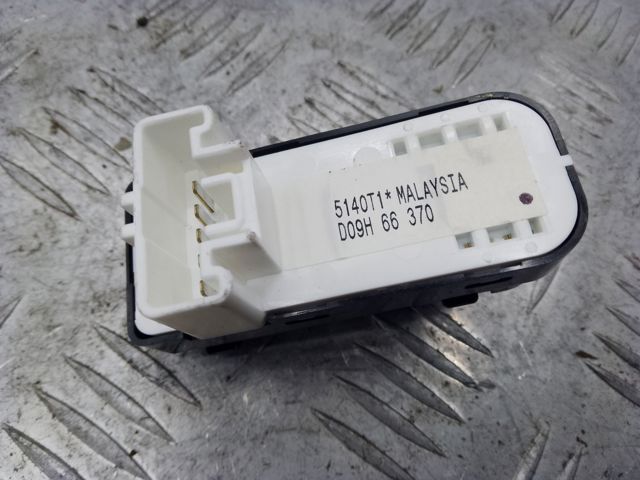 MAZDA D09H66370 в наличии Черкассы