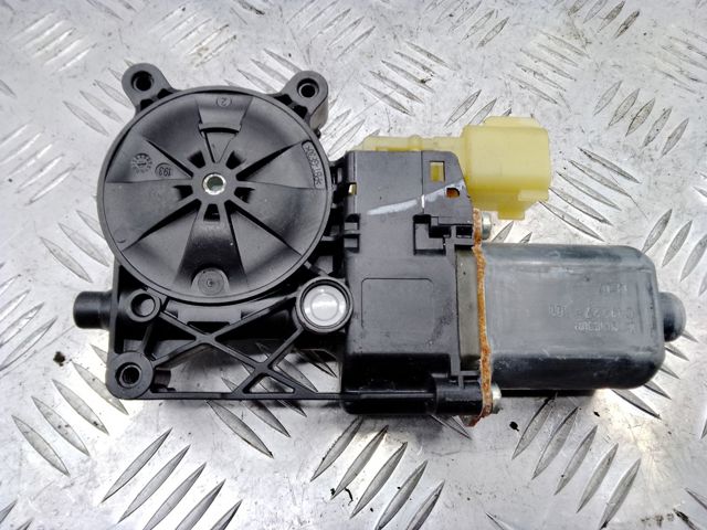 Мотор стеклоподъемника двери передней, правой DS7Z7823394B FORD